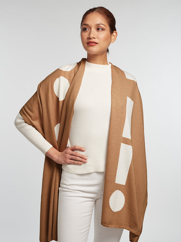 Marconi Eco "HUG" Travel Wrap - Camel/Ivory