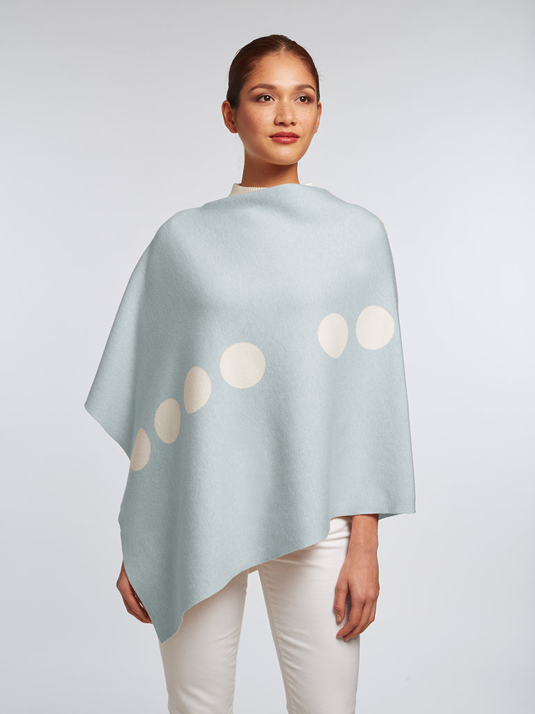 Marconi "HUG" Reversible Poncho - Serene Blue